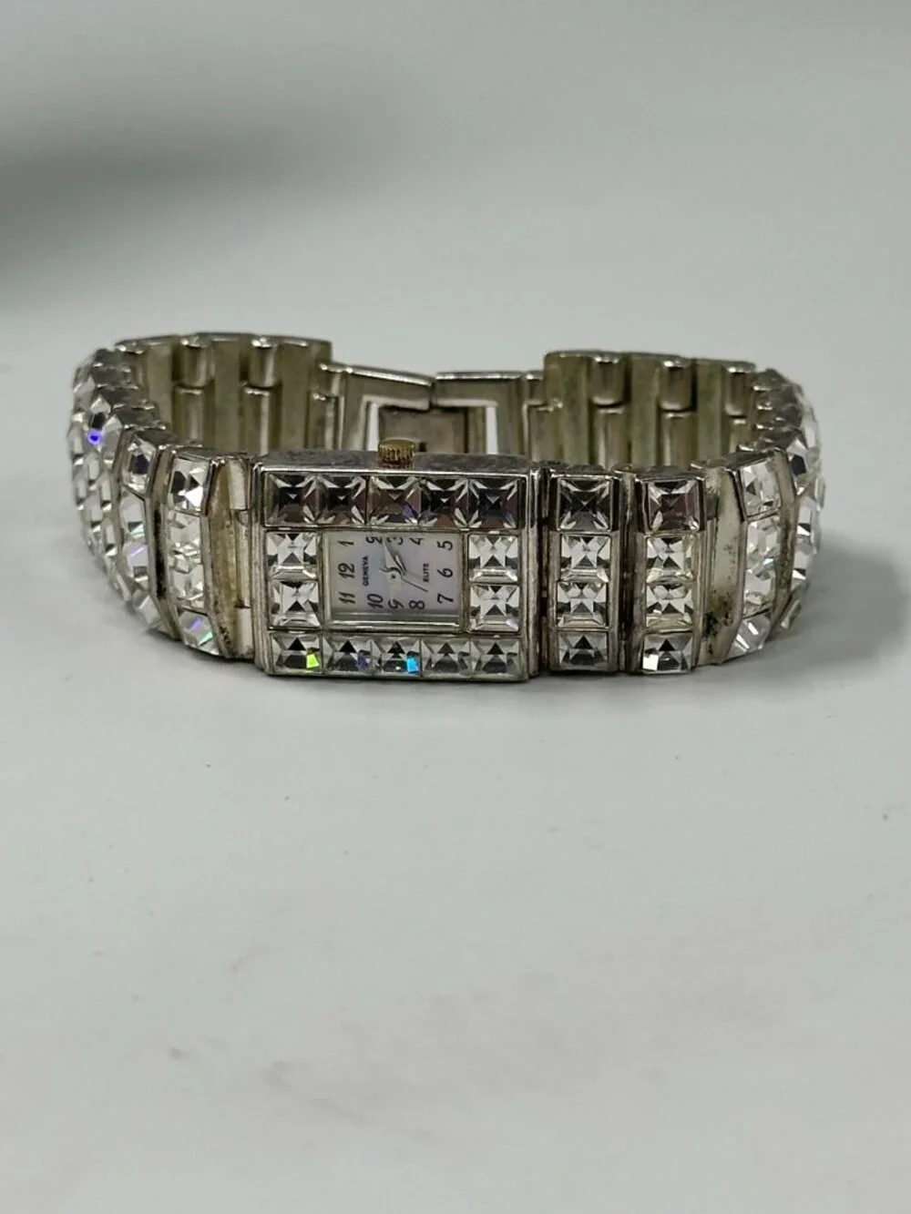 Geneva Elite Rhinestone Watch Women Silver Tone White Dial New Battery 6.75